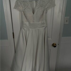 Elegant White Lace Dress